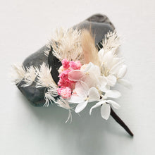 Charger l&#39;image dans la galerie, Épingle à cheveux fleur rose et blanc séchée
